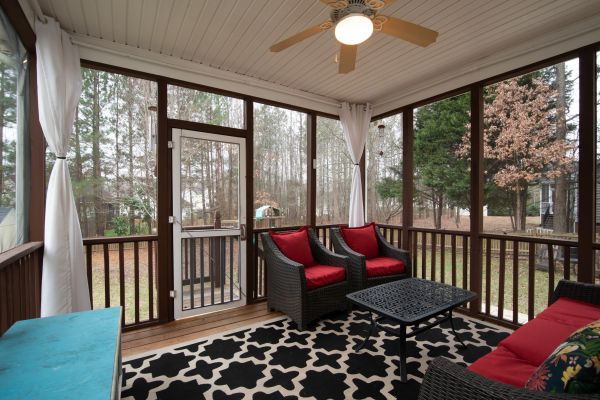 Screened Deck Installation